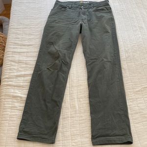 Carhartt relaxed fit 34x34 in Elm